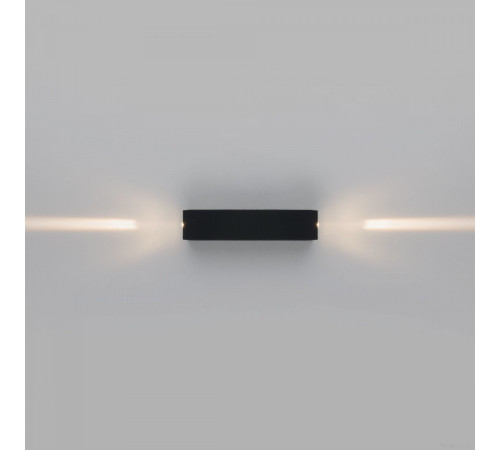 Уличный настенный светильник Elektrostandard Blaze LED 35136/W (черный)